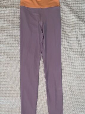 WeWoreWhat Lavender Leggings with Peach Waistband